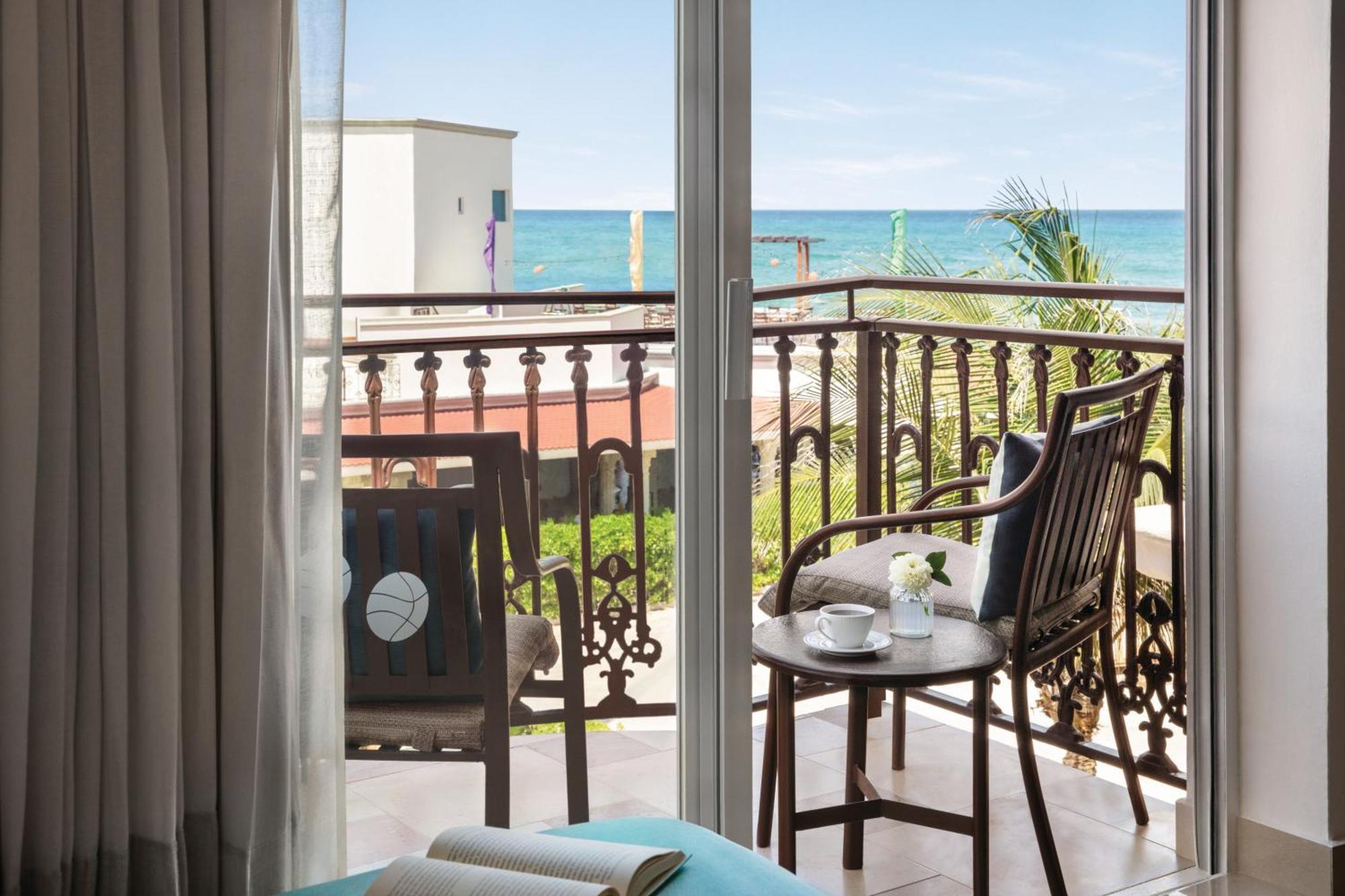 Wyndham Alltra Playa Del Carmen Adults Only All Inclusive Exterior photo