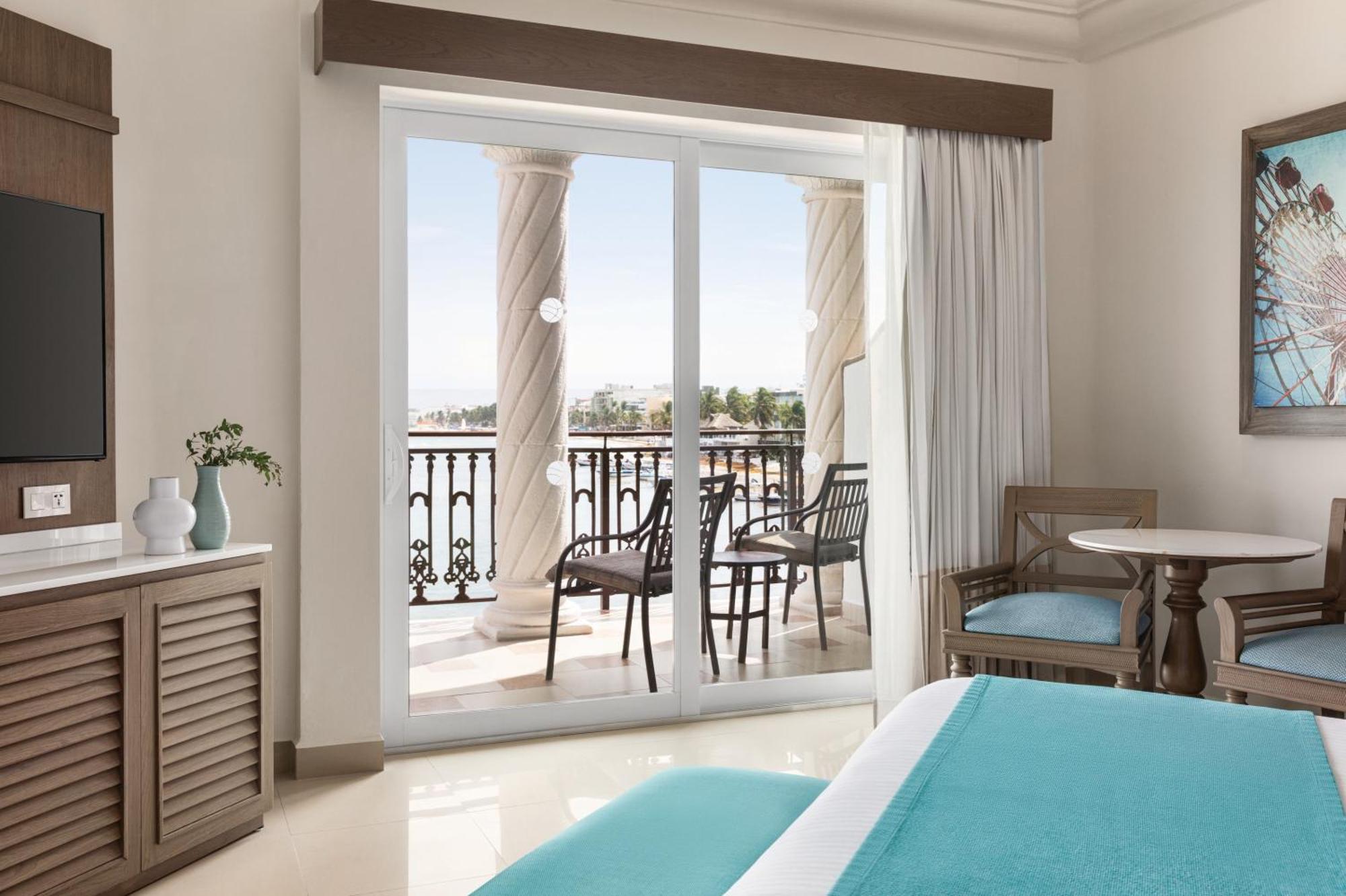 Wyndham Alltra Playa Del Carmen Adults Only All Inclusive Exterior photo