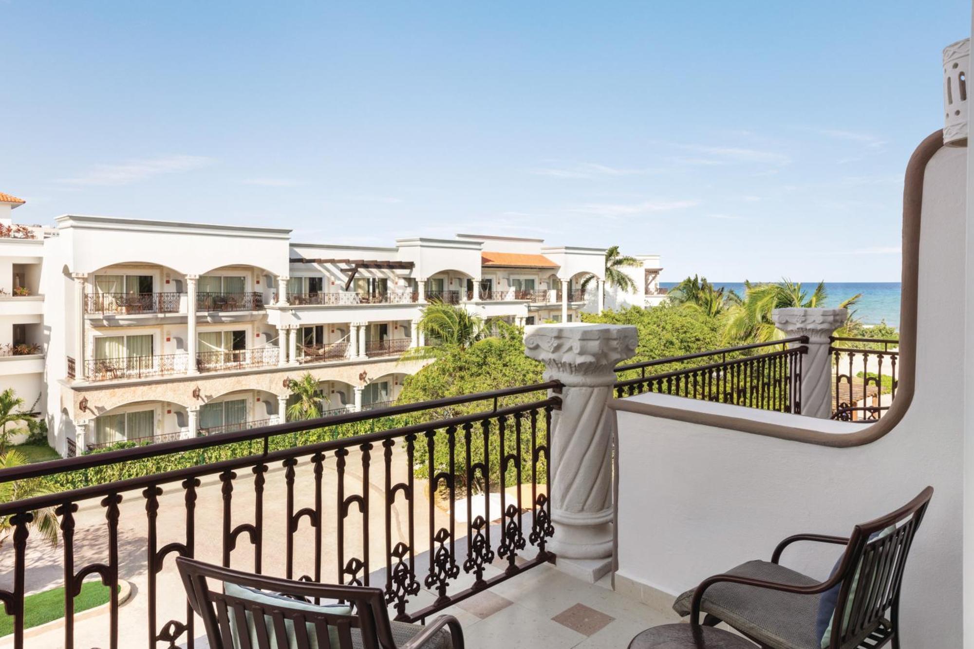 Wyndham Alltra Playa Del Carmen Adults Only All Inclusive Exterior photo