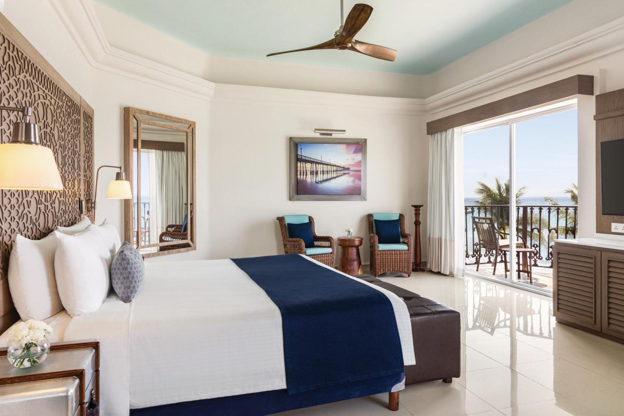 Wyndham Alltra Playa Del Carmen Adults Only All Inclusive Exterior photo